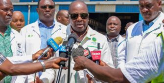 Cabinet Secretary Hon. Sen. Mutahi Kagwe addresses the media during his visit to West Valley Sugar Company, where he outlined opportunities in sugar, electricity generation and ethanol production.
